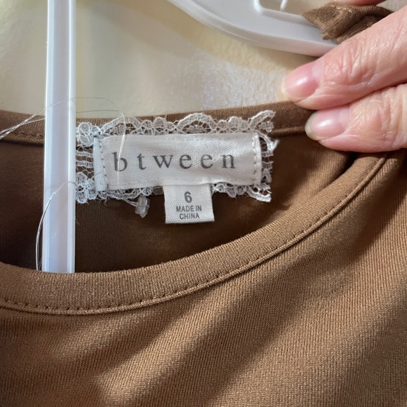 btween Brown Ruffle Top and Floral Leggings Set 3 Piece - Picture 5 of 10